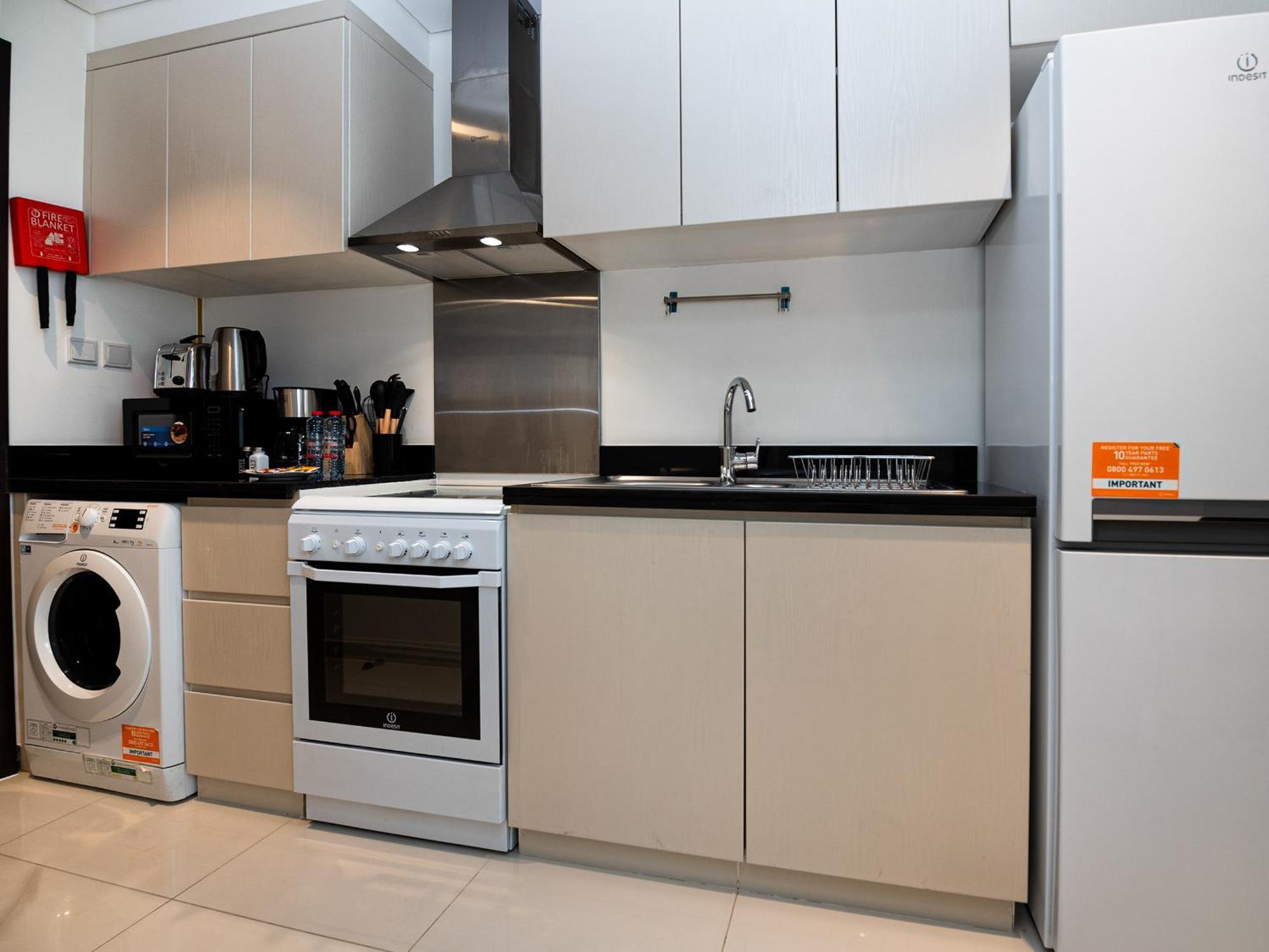 Cozy And Stylish Retreat In Damac Hills Apartment